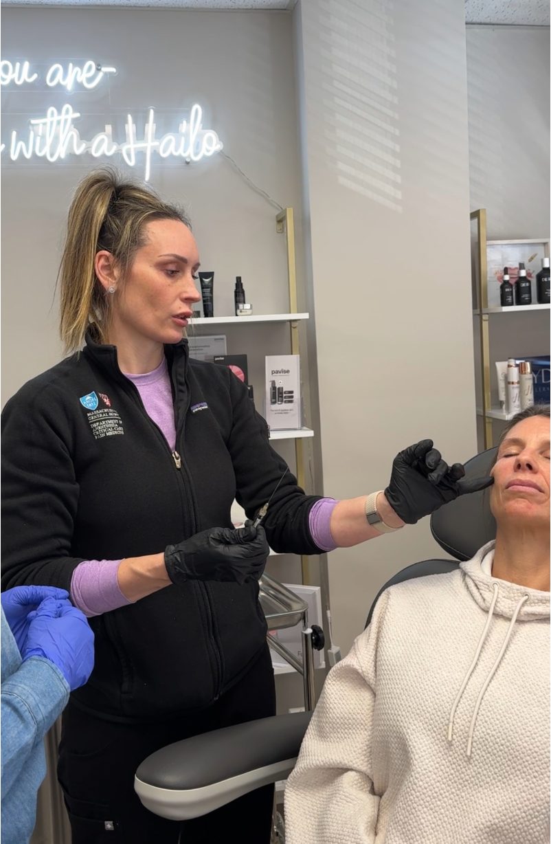 Daurie demonstrating an injection technique